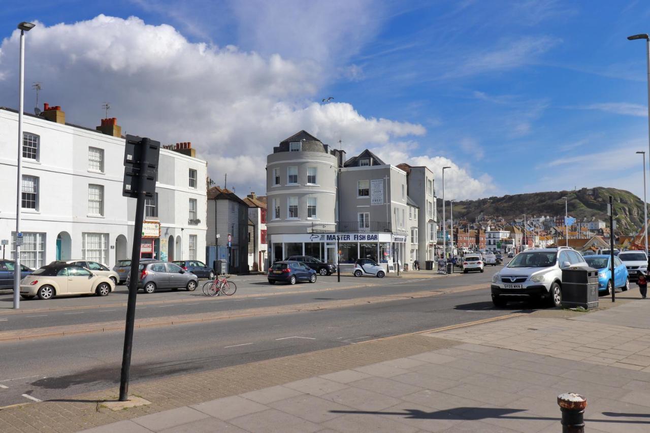 Master Accommodation Suite 2 Sea View With Balcony Hastings Bagian luar foto